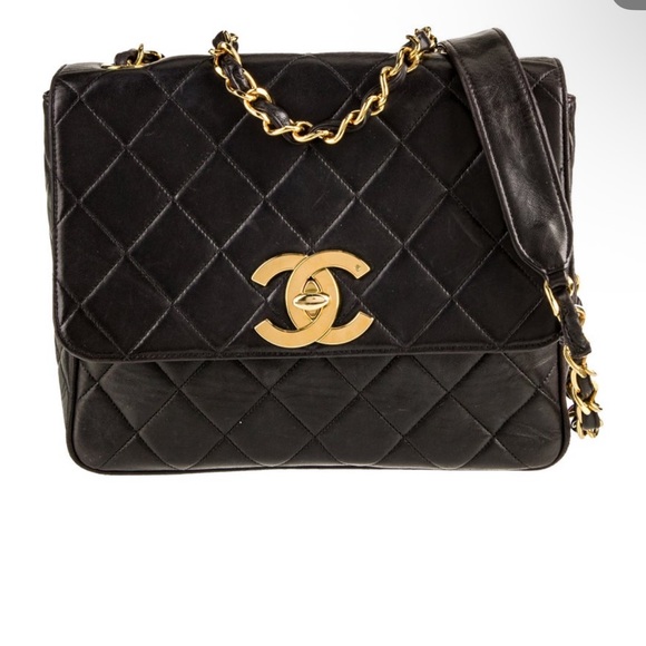 CHANEL Black Leather Shoulder Bag with Gold Accents - Picture 1 of 5